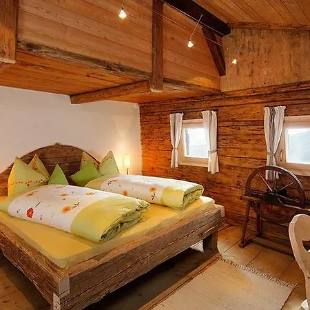 Berg-weiler-obereggerhof Farm stay
